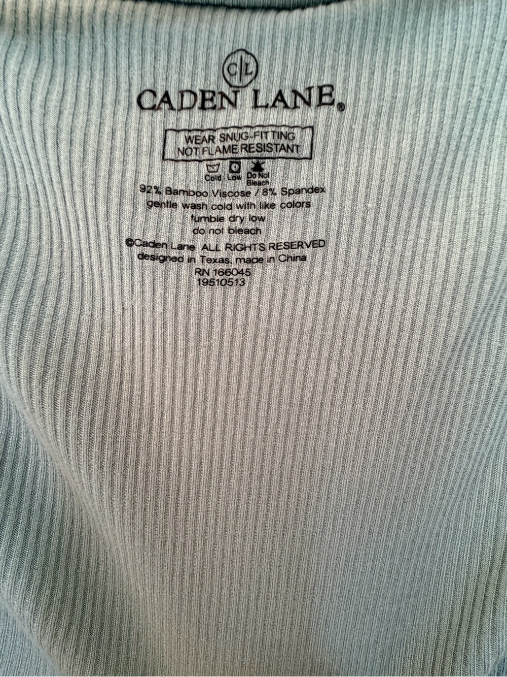 Caden Lane Bamboo Waffle Knit Wrap in Sage Green Pregnancy Postpartum Robe - Picture 3 of 4